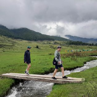 JOMOLHARI TREK